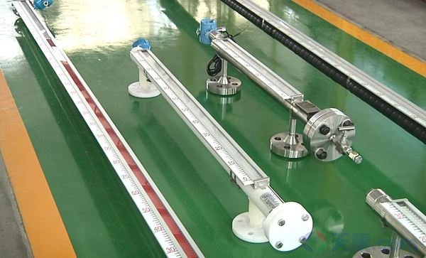 天康磁翻板液位計 天康磁翻板液位計